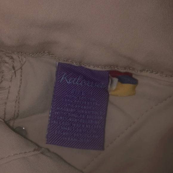 Beautiful Women’s ugh the pink skinny pants fly Button in the front Size 1 - Picture 6 of 12